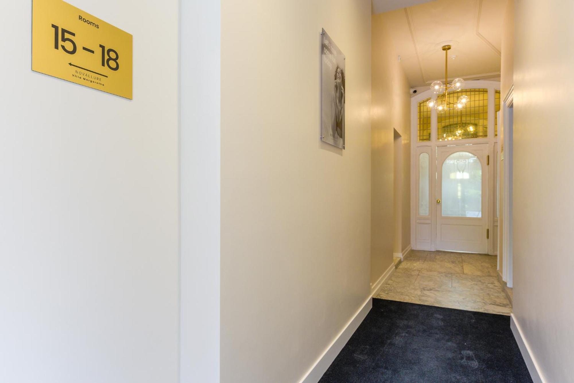 Novallure Villa Margaretha - Short Stay Apartments Rijswijk Ngoại thất bức ảnh