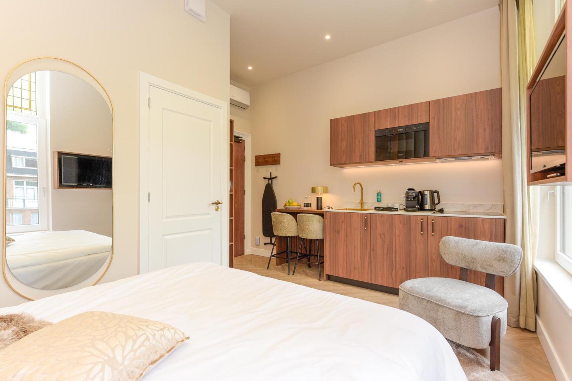 Novallure Villa Margaretha - Short Stay Apartments Rijswijk Ngoại thất bức ảnh
