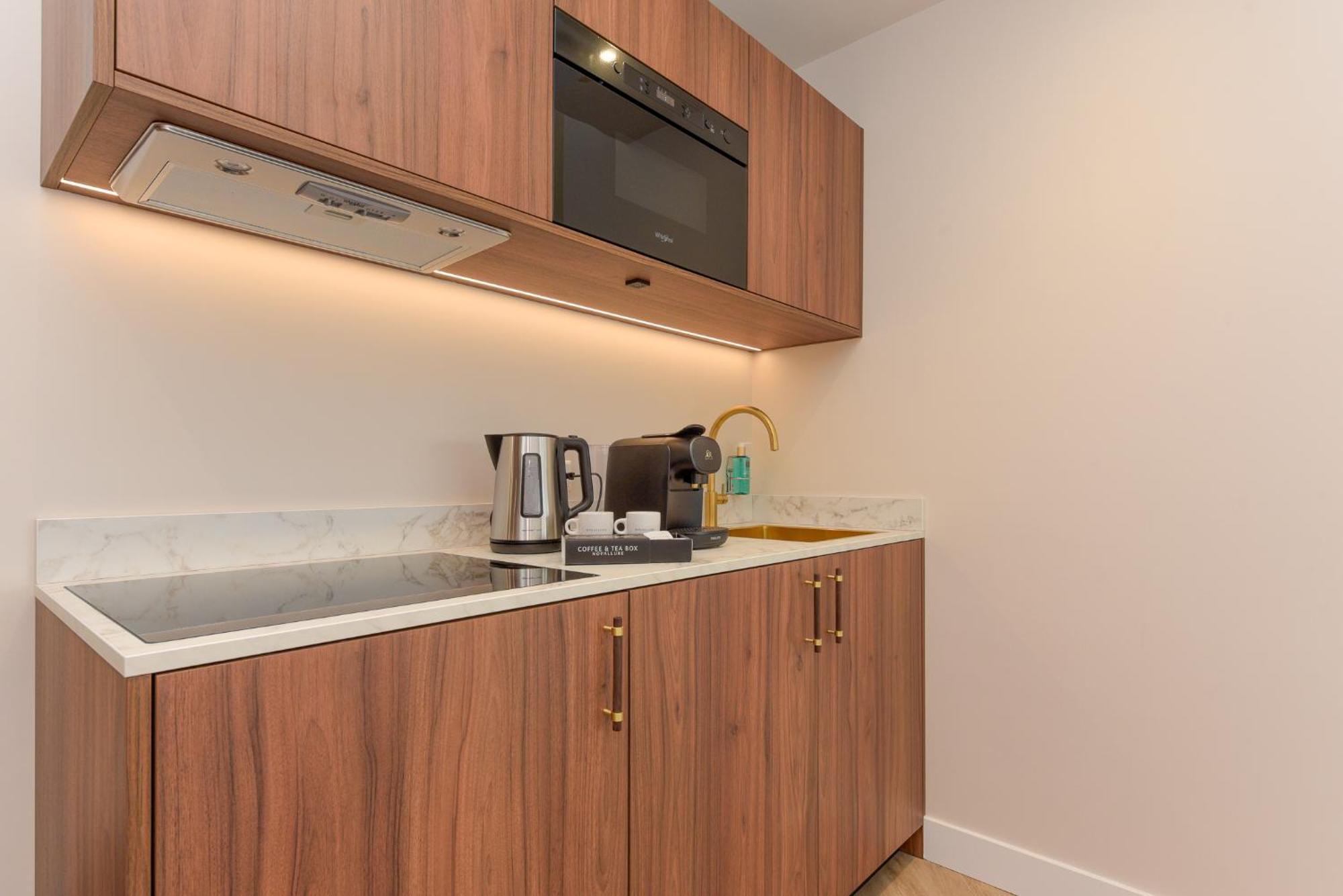 Novallure Villa Margaretha - Short Stay Apartments Rijswijk Ngoại thất bức ảnh